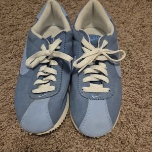 Women's Blue Nike Sneakers